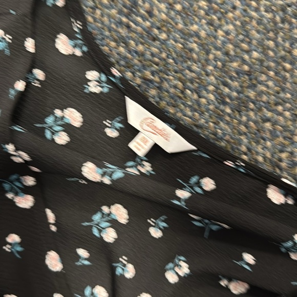 Candie’s top xxl // 092906 - Picture 2 of 2